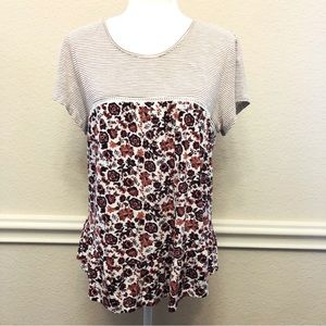 Love on a Hanger Shirt Size M